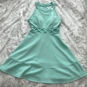 *NWT* Mint colored Honey and Rosie girls XS dress
